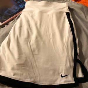 Women’s tennis skirt net